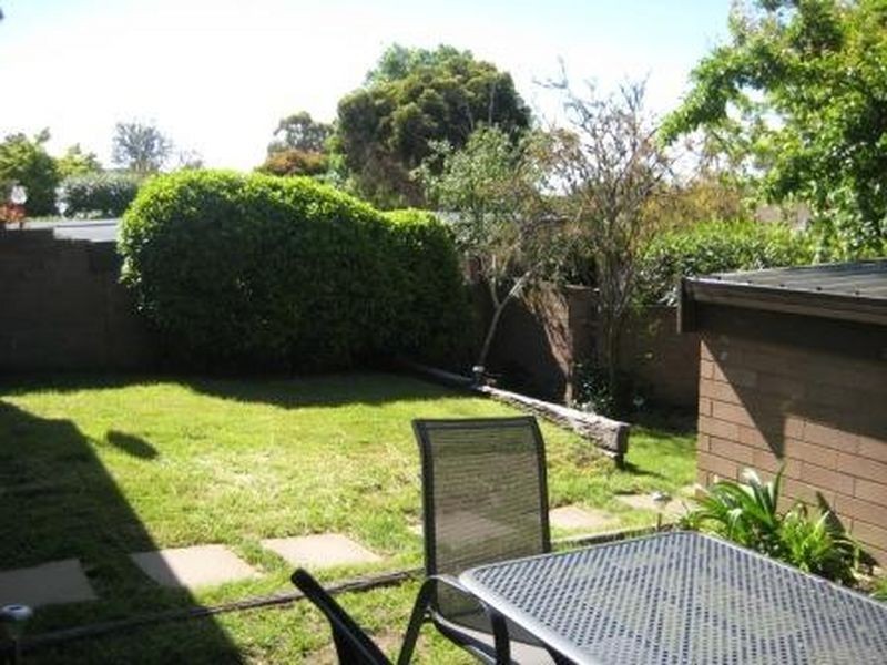 22/1 Evergood Close, Weston ACT 2611