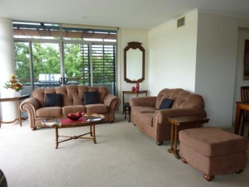 60/14 National Circuit, Barton ACT 2600