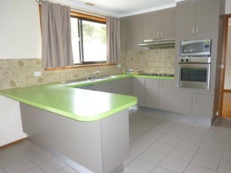 5 Witt Place, Wanniassa ACT 2903