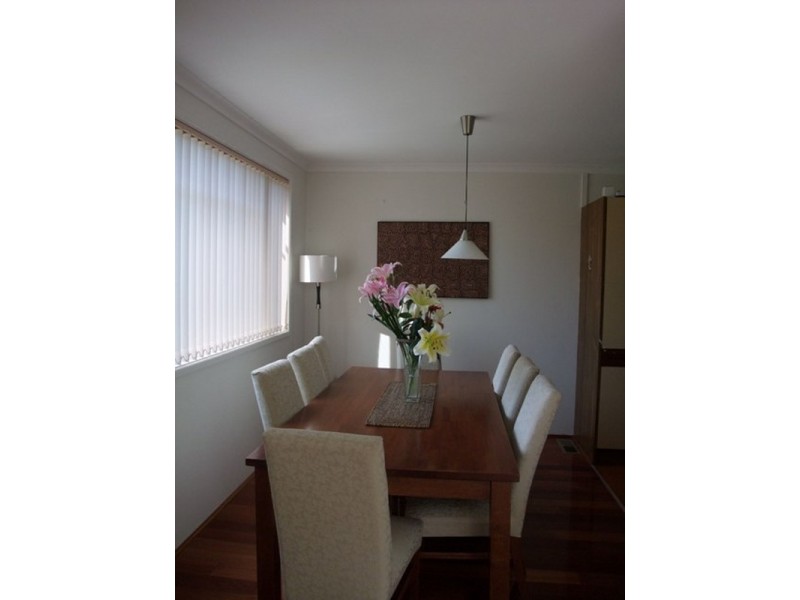 100 Kitchener Street, Garran ACT 2605