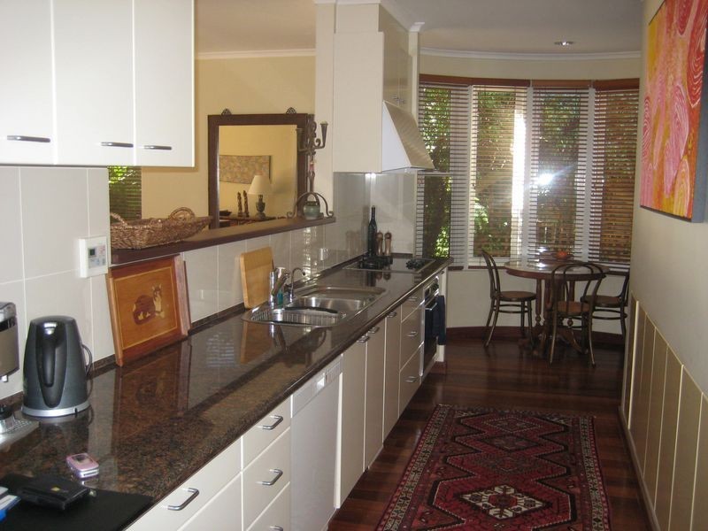 16 Brown Street, Yarralumla ACT 2600