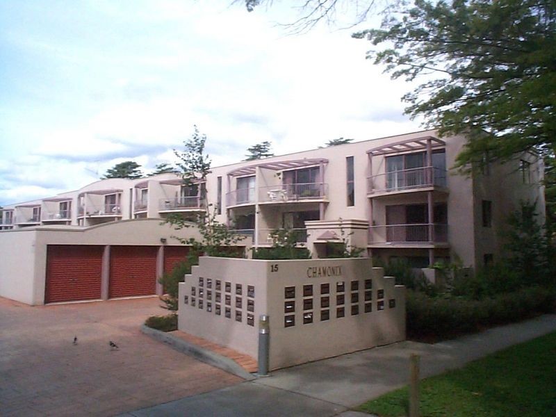 2/15 Howitt Street, Kingston ACT 2604