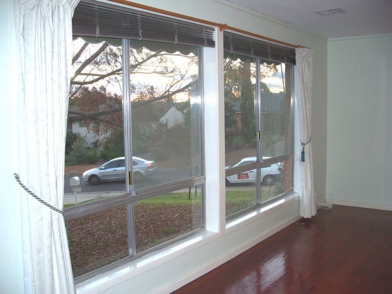 6 Enderby Street, Mawson ACT 2607
