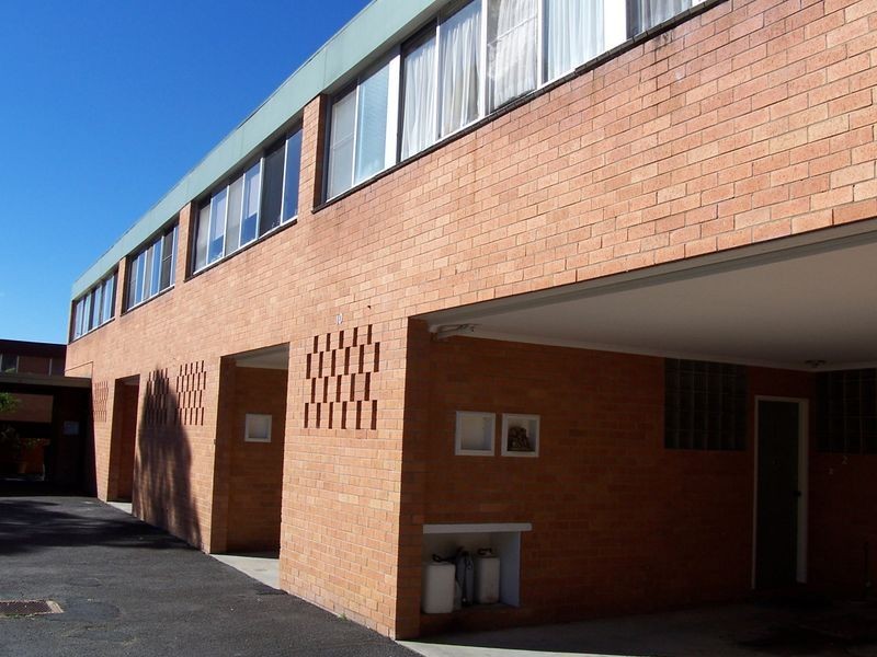4/10 Longeranong Street, Farrer ACT 2607
