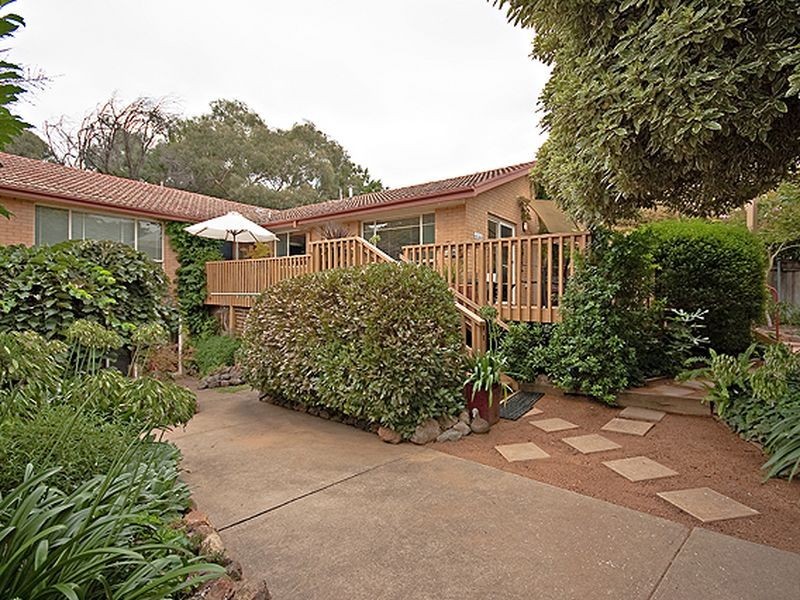 2 Nelson Place, Curtin ACT 2605