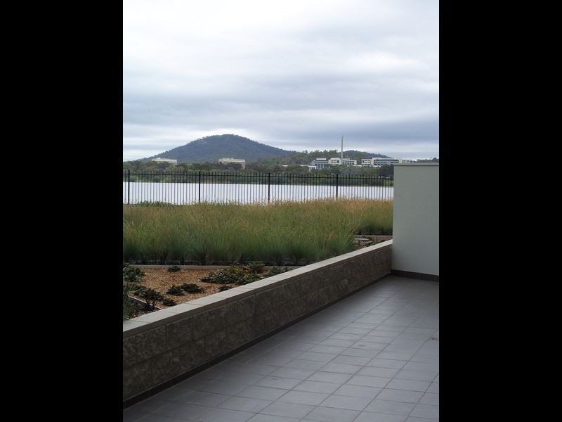 80/13 Eastlake Parade, Kingston ACT 2604