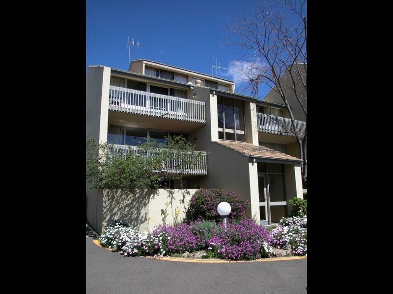 44/94 Giles Street, Kingston ACT 2604