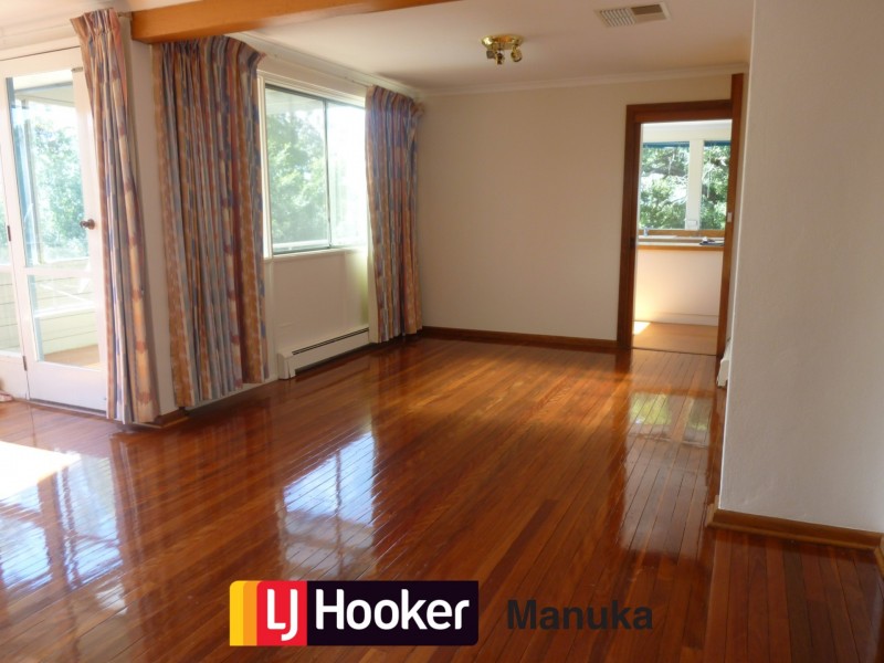 34 Endeavour Street, Red Hill ACT 2603