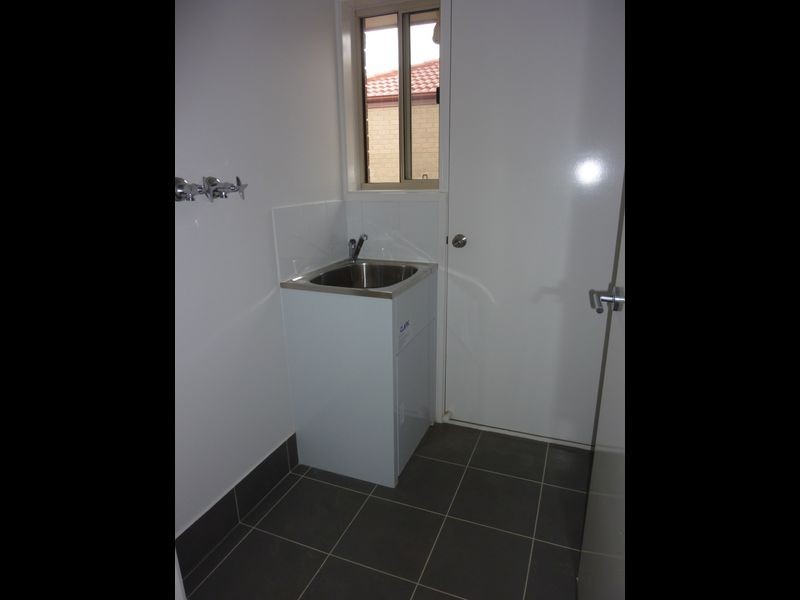 228 Macfarlane Burnet Avenue, Macgregor ACT 2615