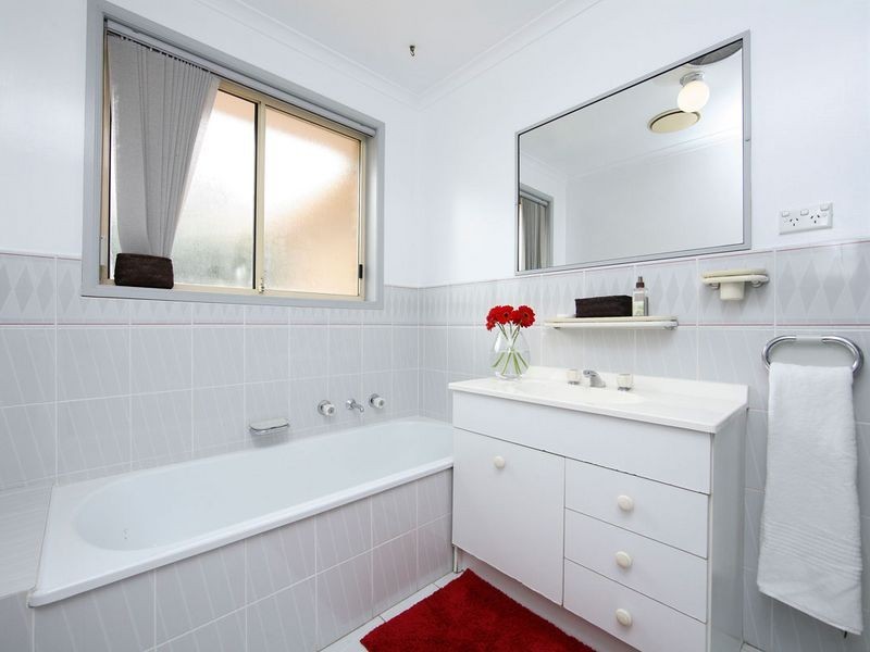 19 Outtrim Avenue, Calwell ACT 2905