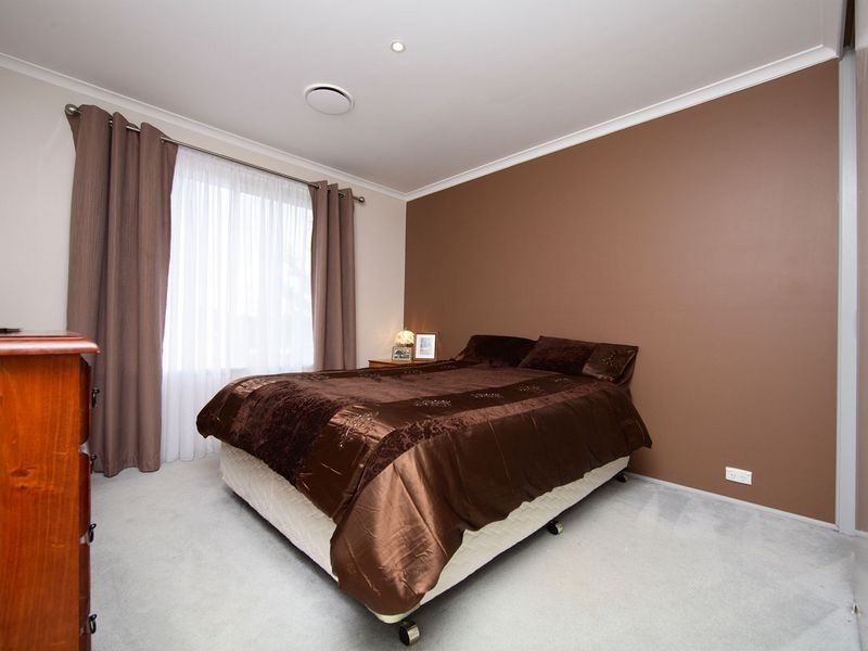 19 Outtrim Avenue, Calwell ACT 2905