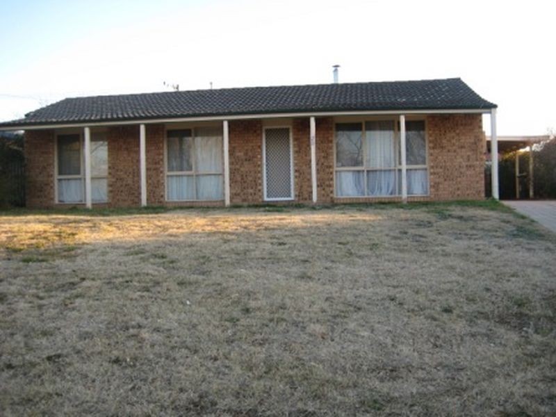 20 Maharatta Circuit, Isabella Plains ACT 2905