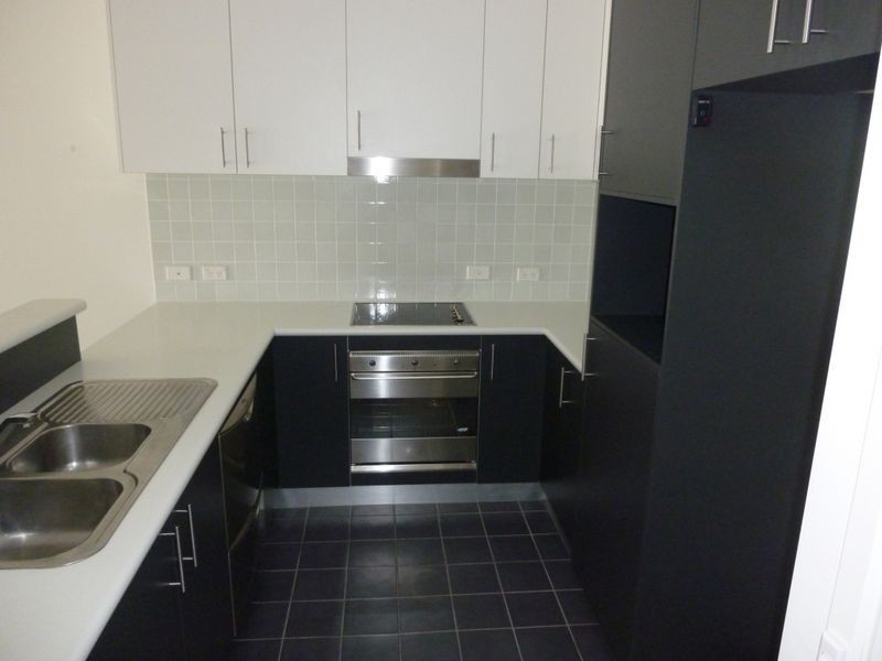 16/25 Jerrabomberra Avenue, Narrabundah ACT 2604