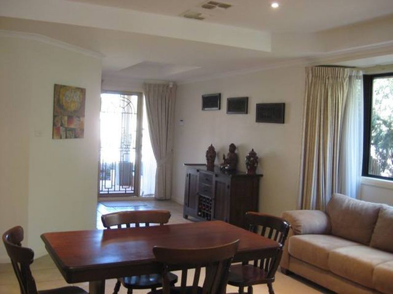 16/50 Ellenborough Street, Lyneham ACT 2602