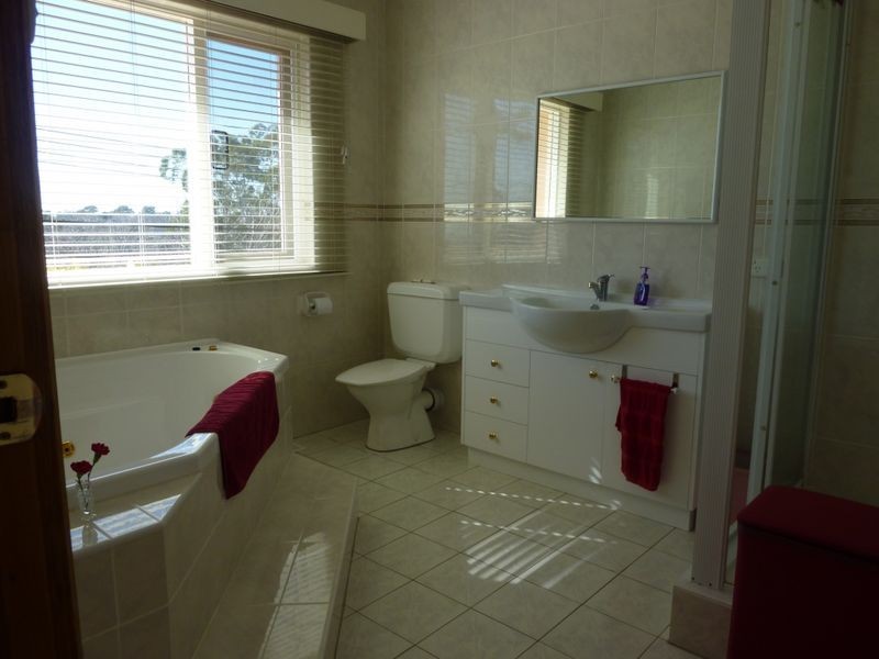 9 Sirius Place, Red Hill ACT 2603