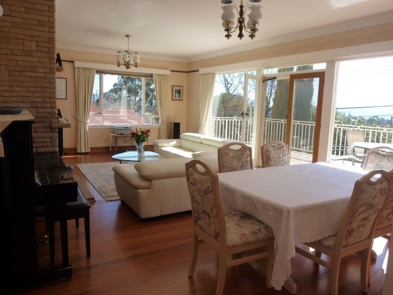 9 Sirius Place, Red Hill ACT 2603