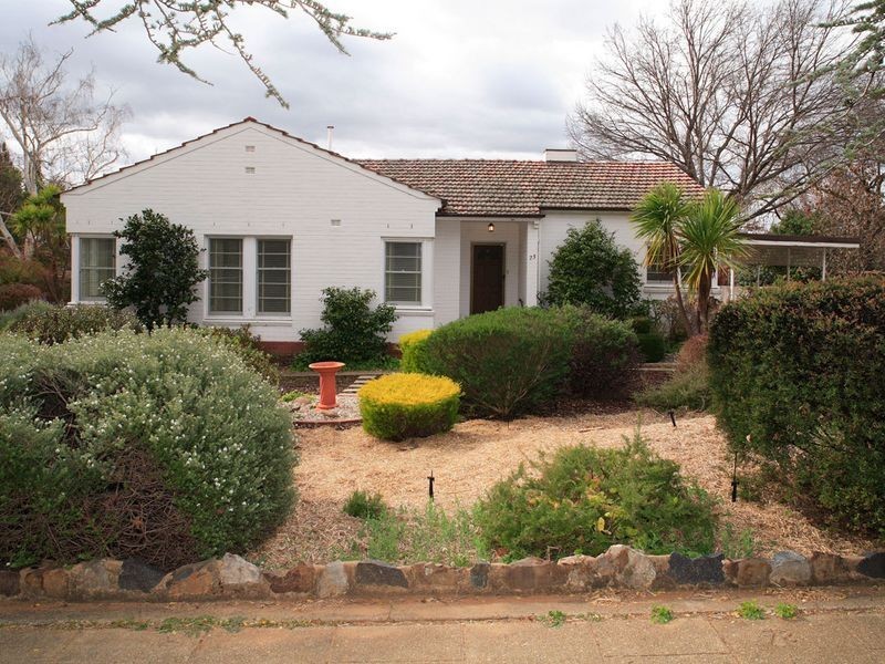 73 Captain Cook Crescent, Griffith ACT 2603