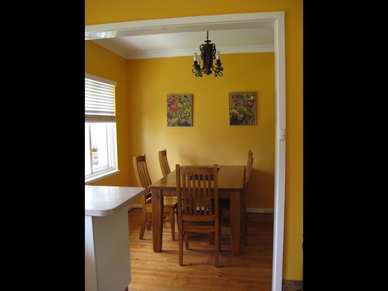 13 Albert Street, Queanbeyan NSW 2620