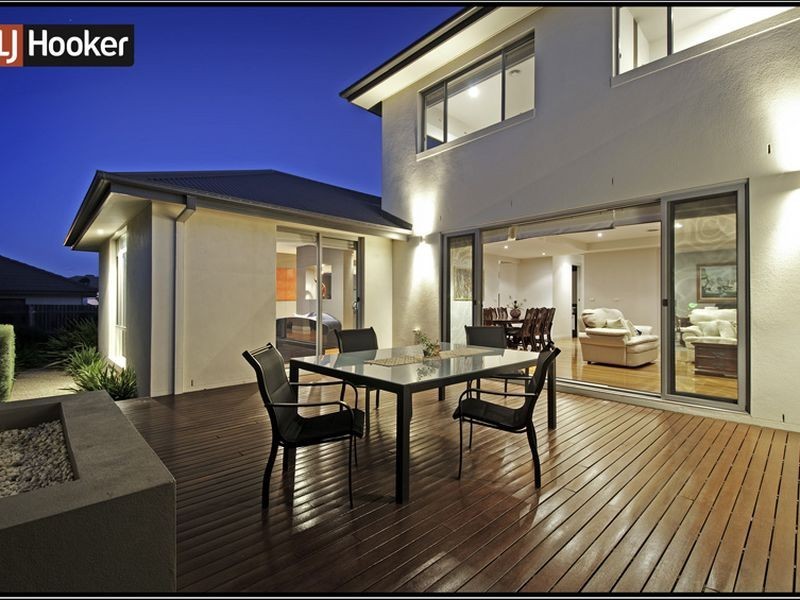 24 Helen Turner Street, Gungahlin ACT 2912