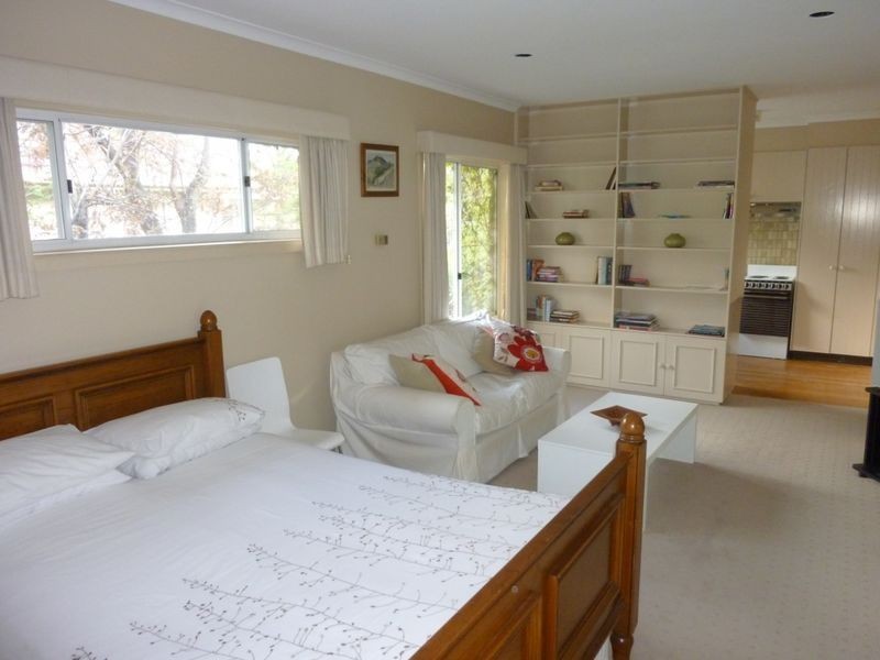 49A National Circuit, Forrest ACT 2603