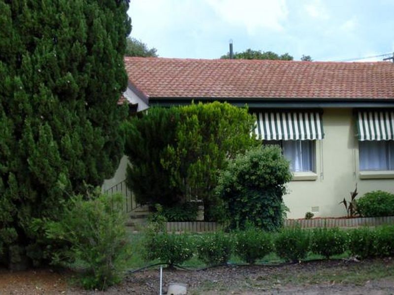 3 Mertz Place, Mawson ACT 2607