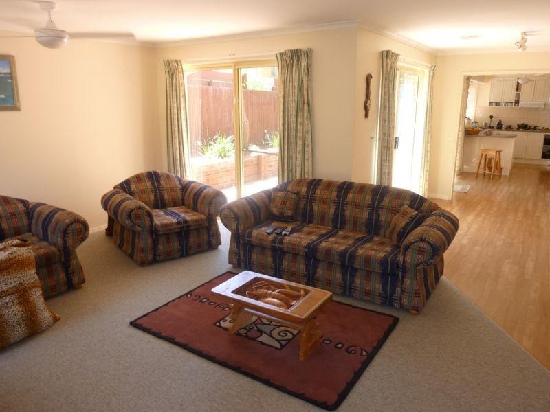 2B Dennes Place, Lyons ACT 2606