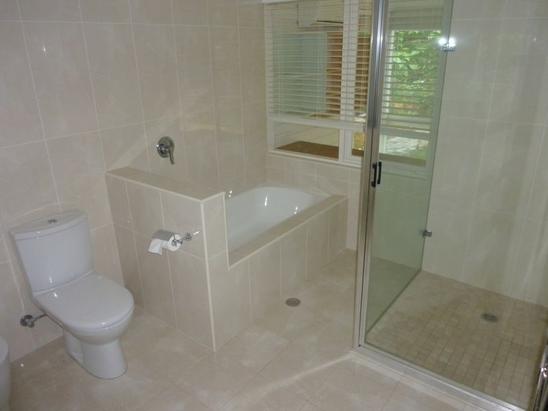 11 Cambage Street, Yarralumla ACT 2600