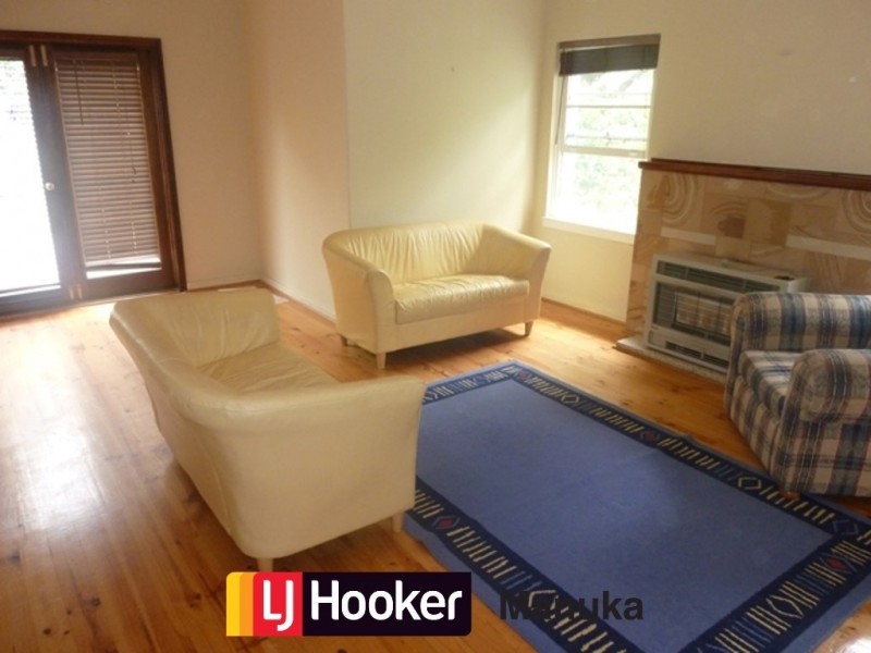 23 Hacking Crescent, Narrabundah ACT 2604