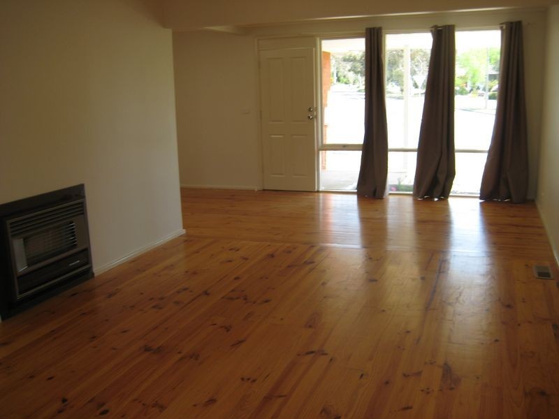 52 Ross Smith Cres, Scullin ACT 2614