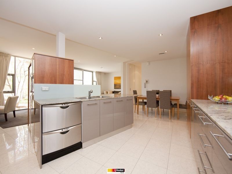 17 Charlotte Street, Red Hill ACT 2603