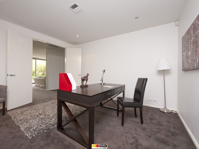 17 Charlotte Street, Red Hill ACT 2603