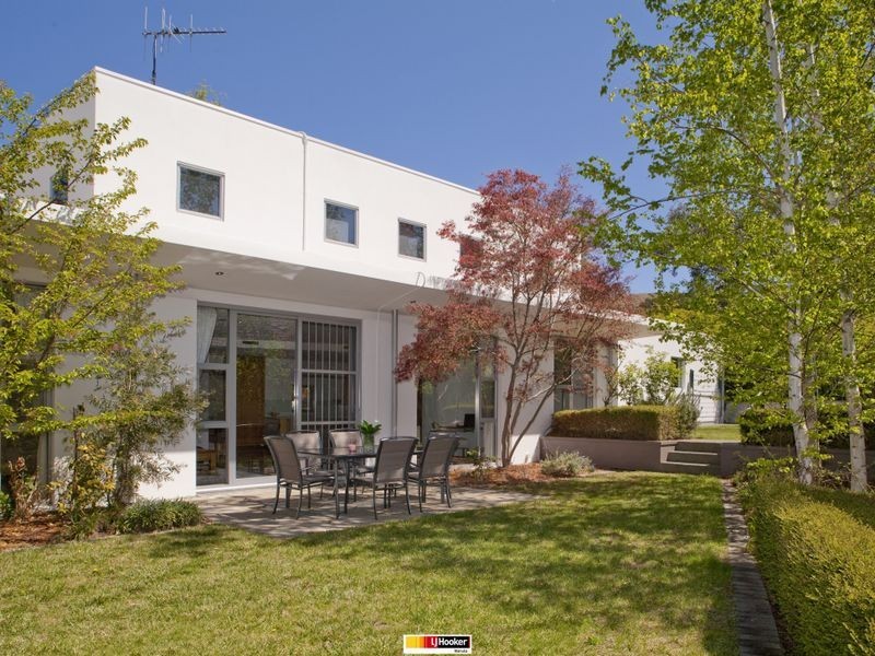 17 Charlotte Street, Red Hill ACT 2603