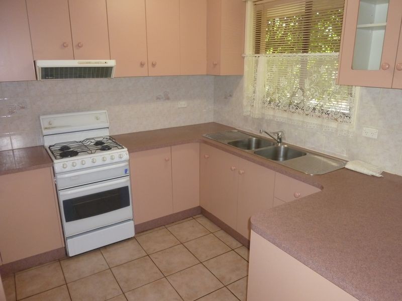 25 Bromley St, Wanniassa ACT 2903