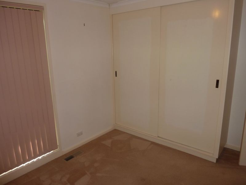 25 Bromley St, Wanniassa ACT 2903