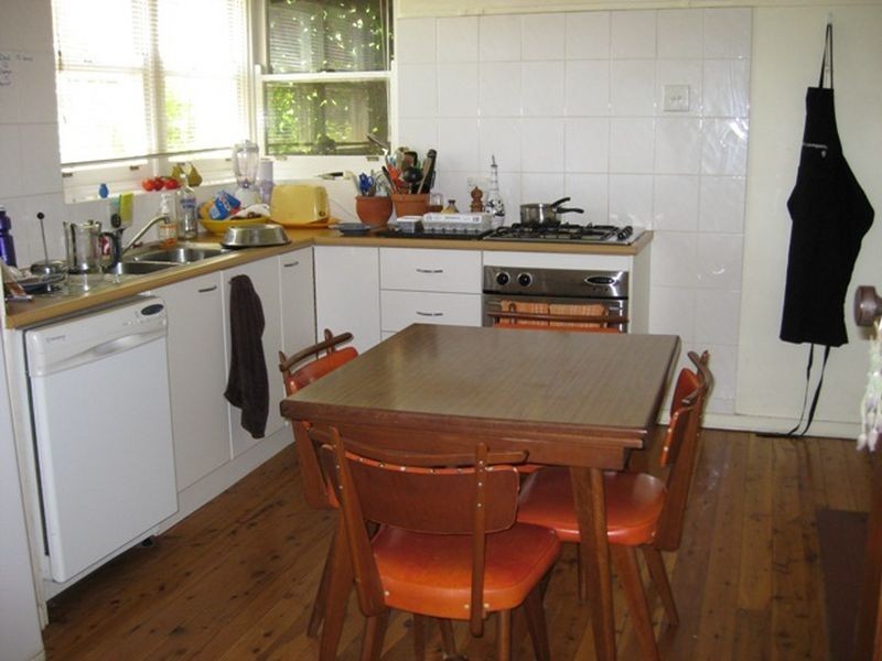 12 McKinlay St, Narrabundah ACT 2604