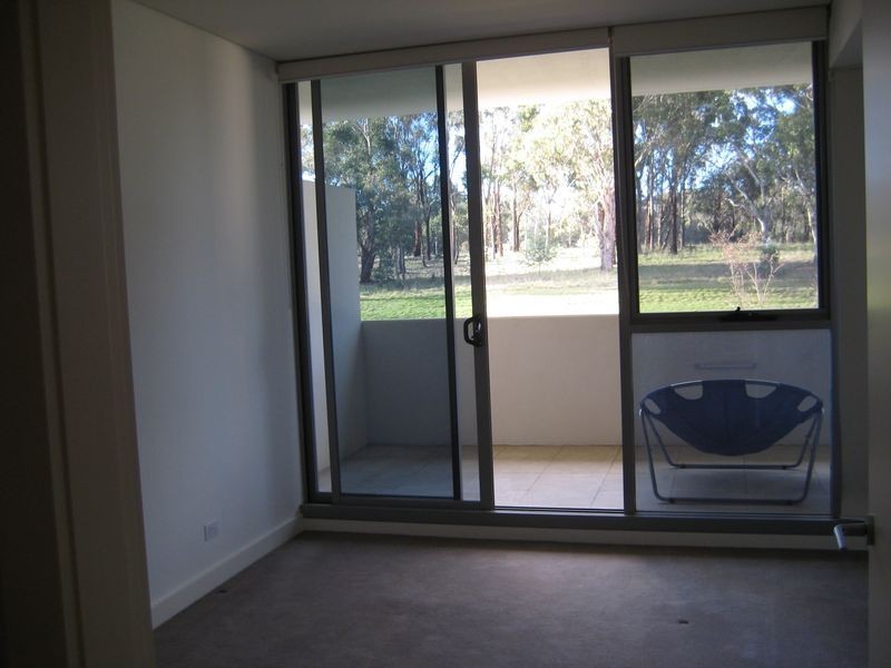 18/21 State Circle, Forrest ACT 2603