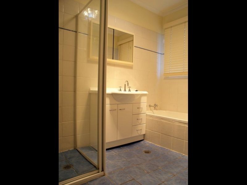 152 Namatjira Drive, Chapman ACT 2611