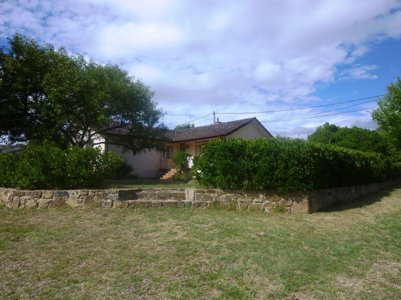 11 Quiros Street, Red Hill ACT 2603