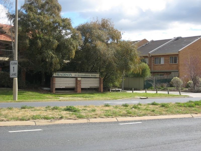 71/44 Jerrabomberra Avenue, Narrabundah ACT 2604