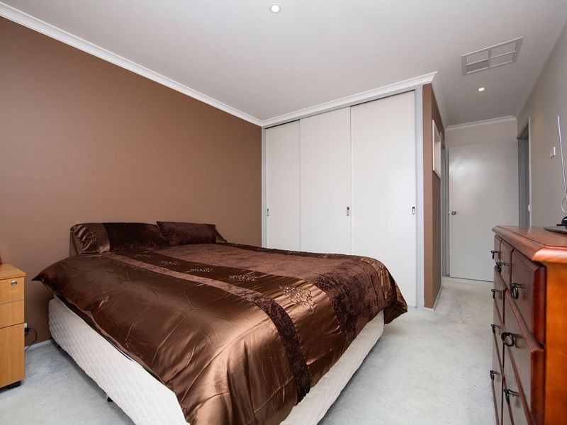 19 Outtrim Avenue, Calwell ACT 2905
