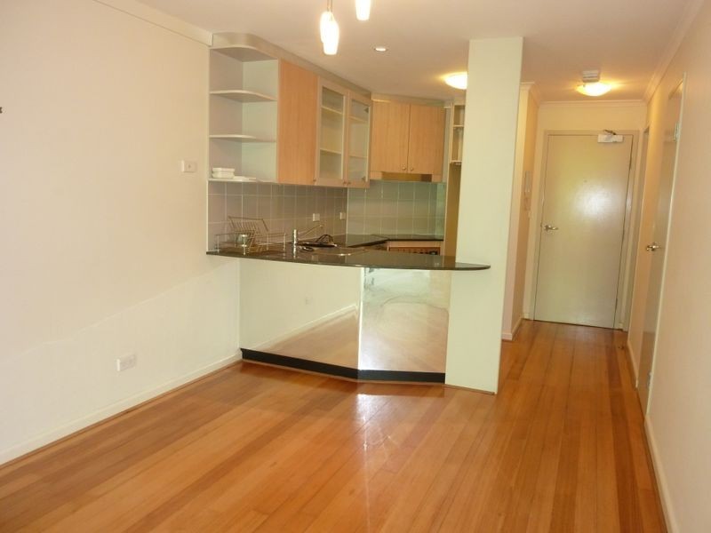 27/18 Captain Cook Crescent, Griffith ACT 2603