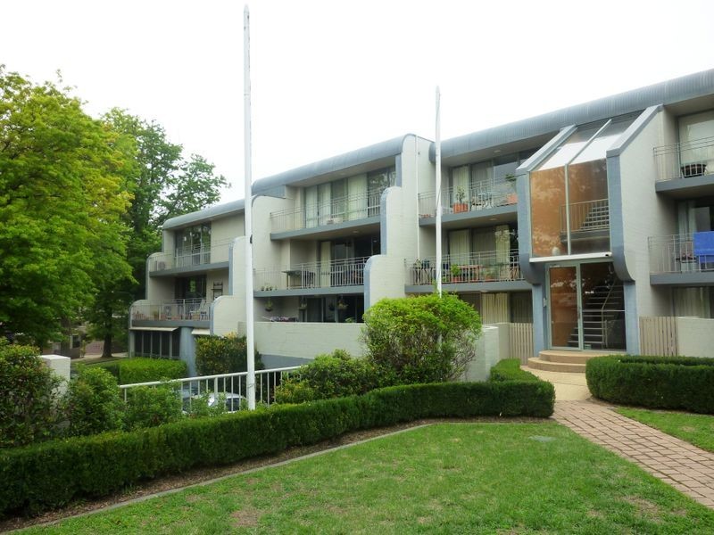 35/12 Howitt Street, Kingston ACT 2604