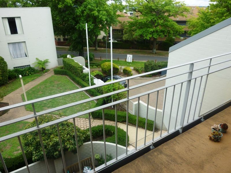 35/12 Howitt Street, Kingston ACT 2604