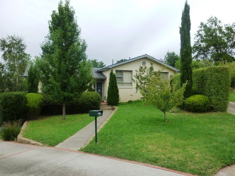 9A Spence Place, Hughes ACT 2605