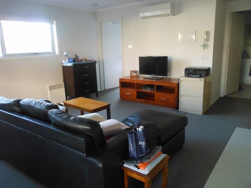 2/19 De Burgh Street, Lyneham ACT 2602