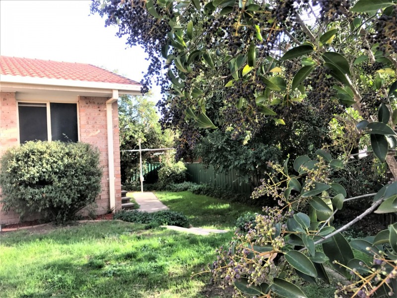 10 Rule Street, Isaacs ACT 2607