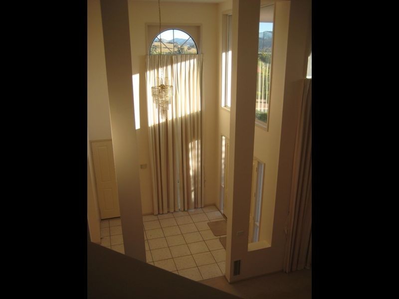 64 Mount Vernon Drive, Kambah ACT 2902