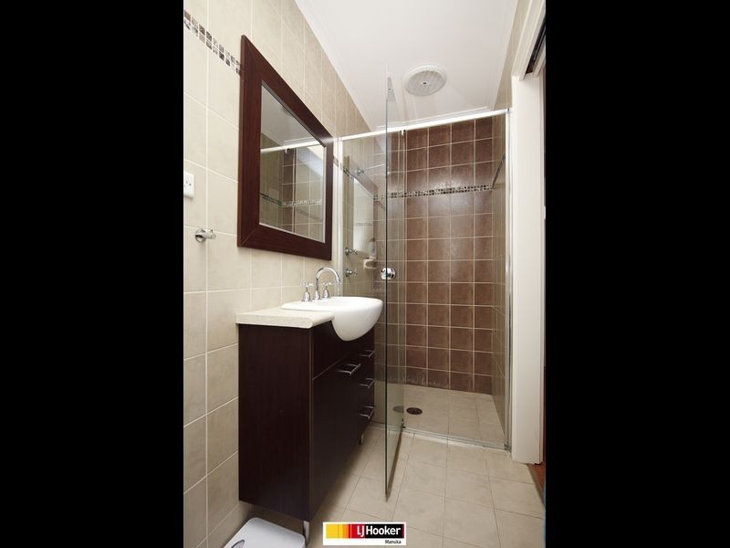 27 Ringrose Crescent, Isaacs ACT 2607