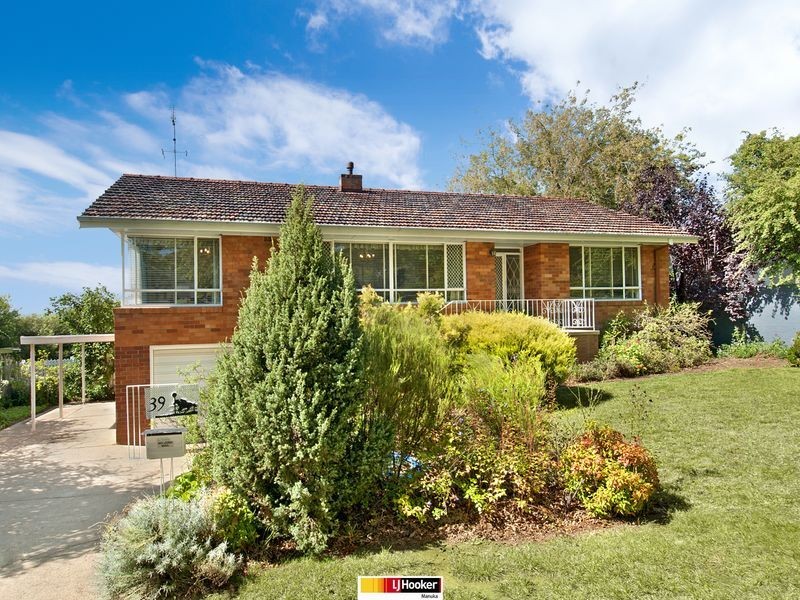 39 Carnegie Crescent, Narrabundah ACT 2604