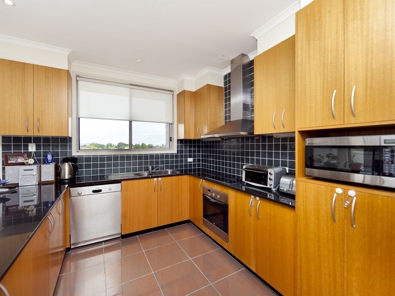 40/12 National Circuit, Barton ACT 2600